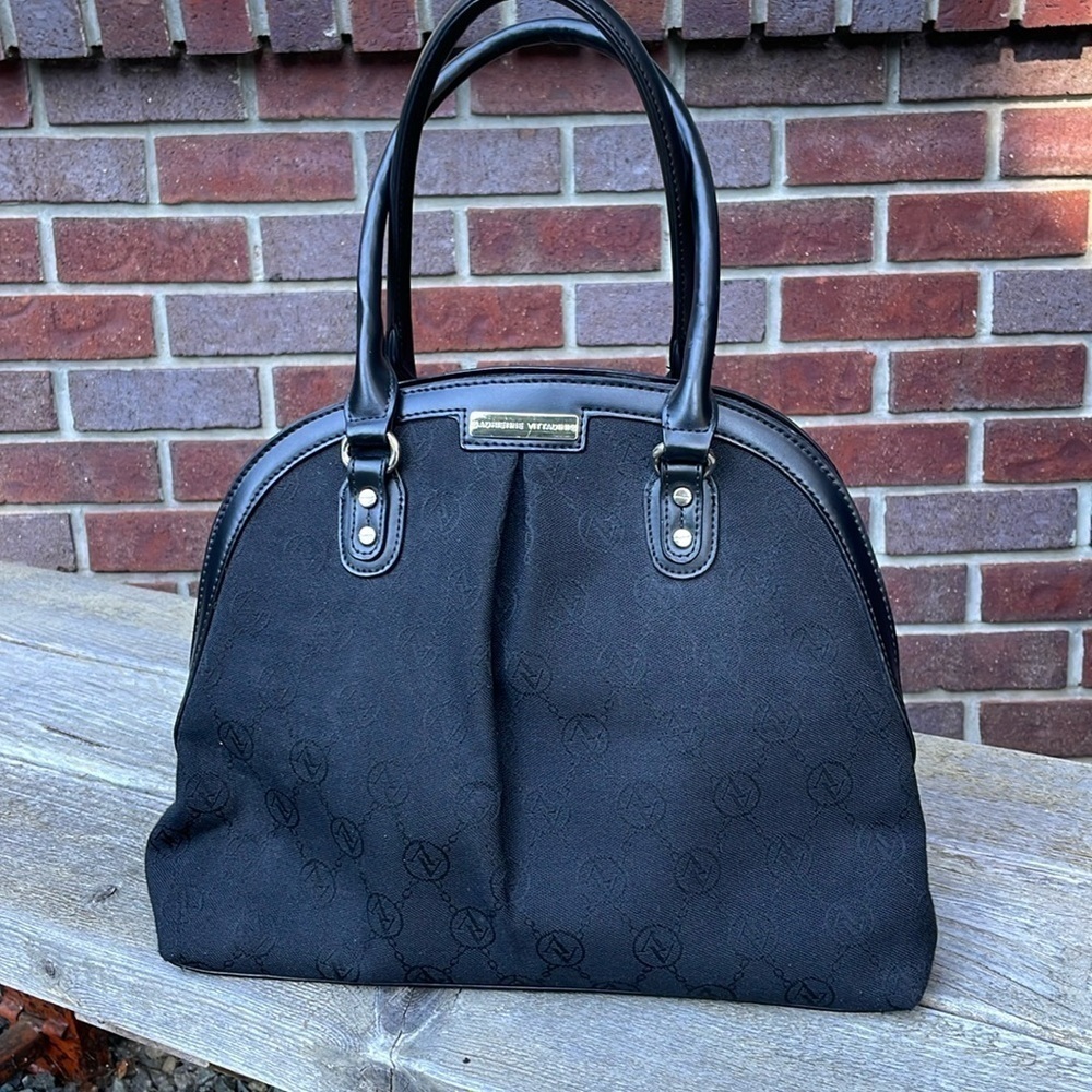 Adrienne Vittadini Hand bag/ Purse Black Signature Fabric